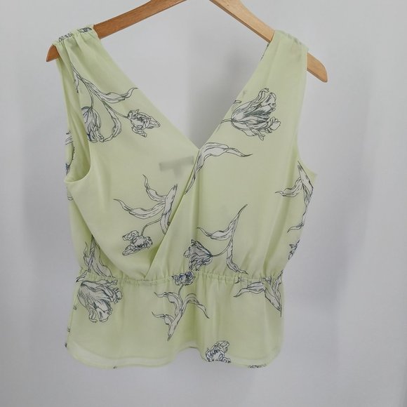 WOMENS BANANA REPUBLIC PETITE SMALL YELLOW FLORAL TOP - Picture 9 of 14